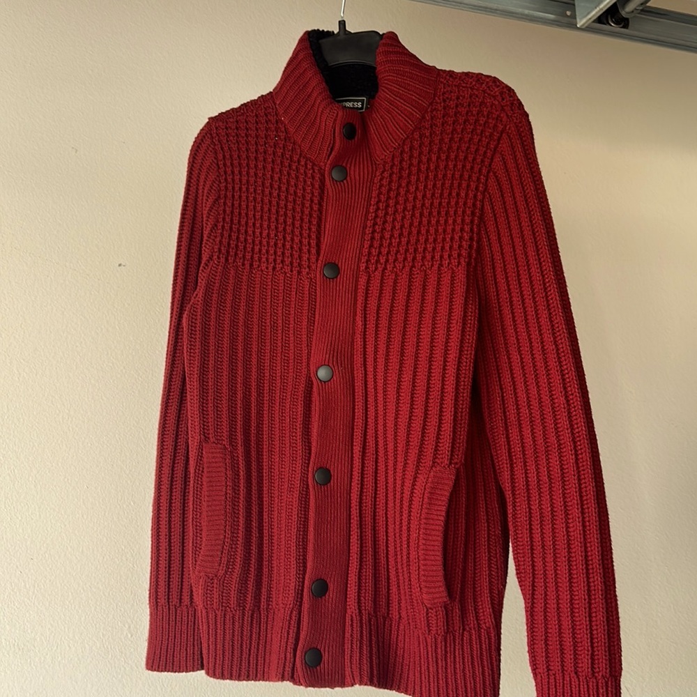 Red , smal , cardigan , sweater